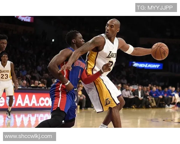 1月6日湖人与活塞的精彩对决视频直播全程回顾与分析 1月6日湖人与活塞的精彩对决视频直播全程回顾与分析